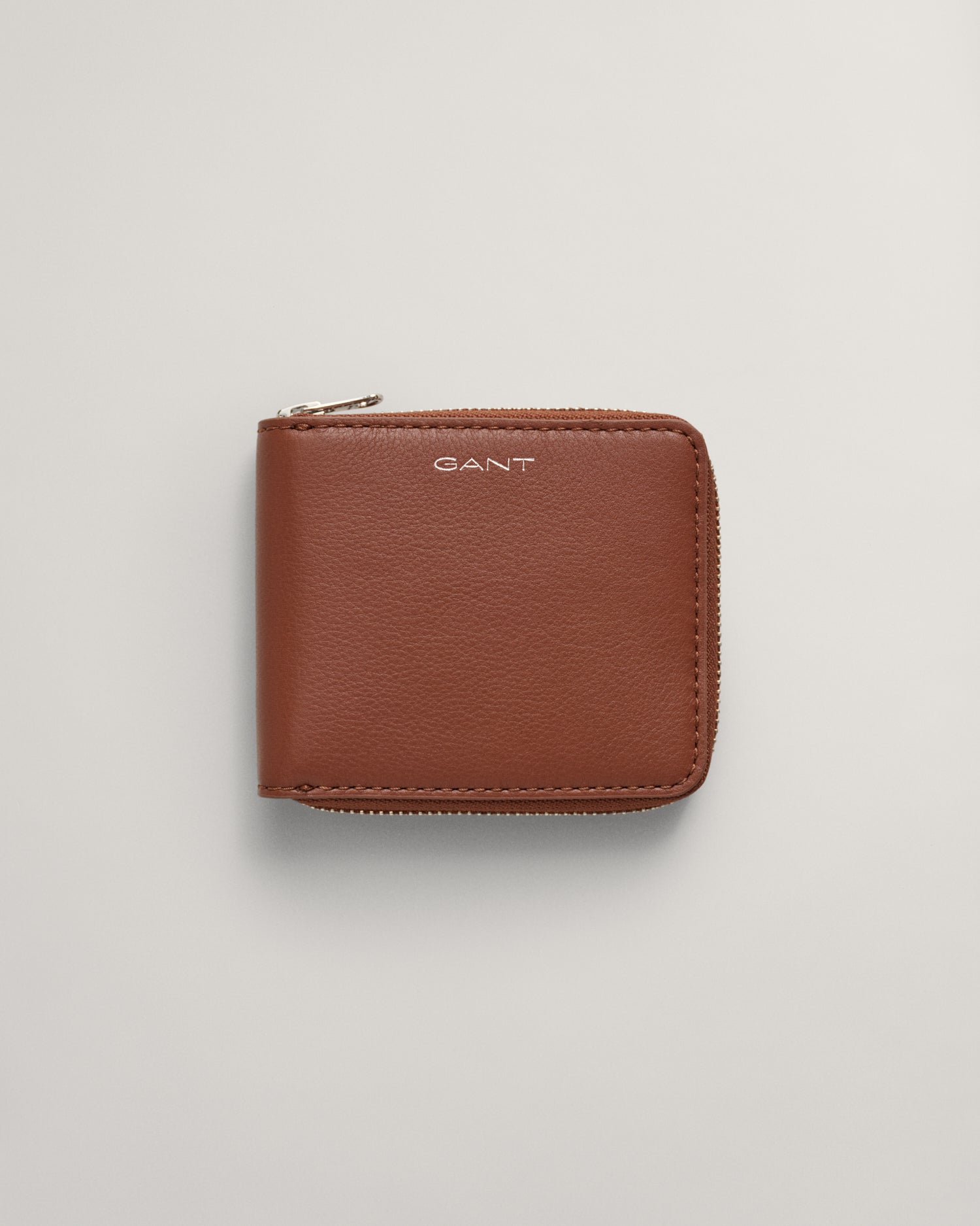 LEATHER ZIP WALLET