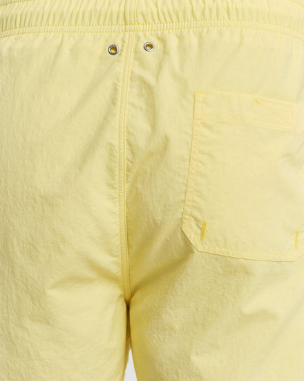 BANANA YELLOW