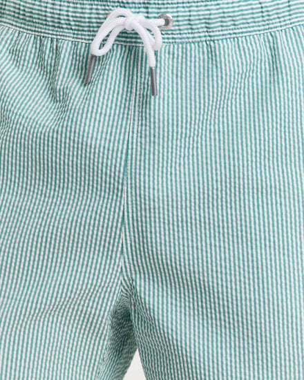 VIVID GREEN