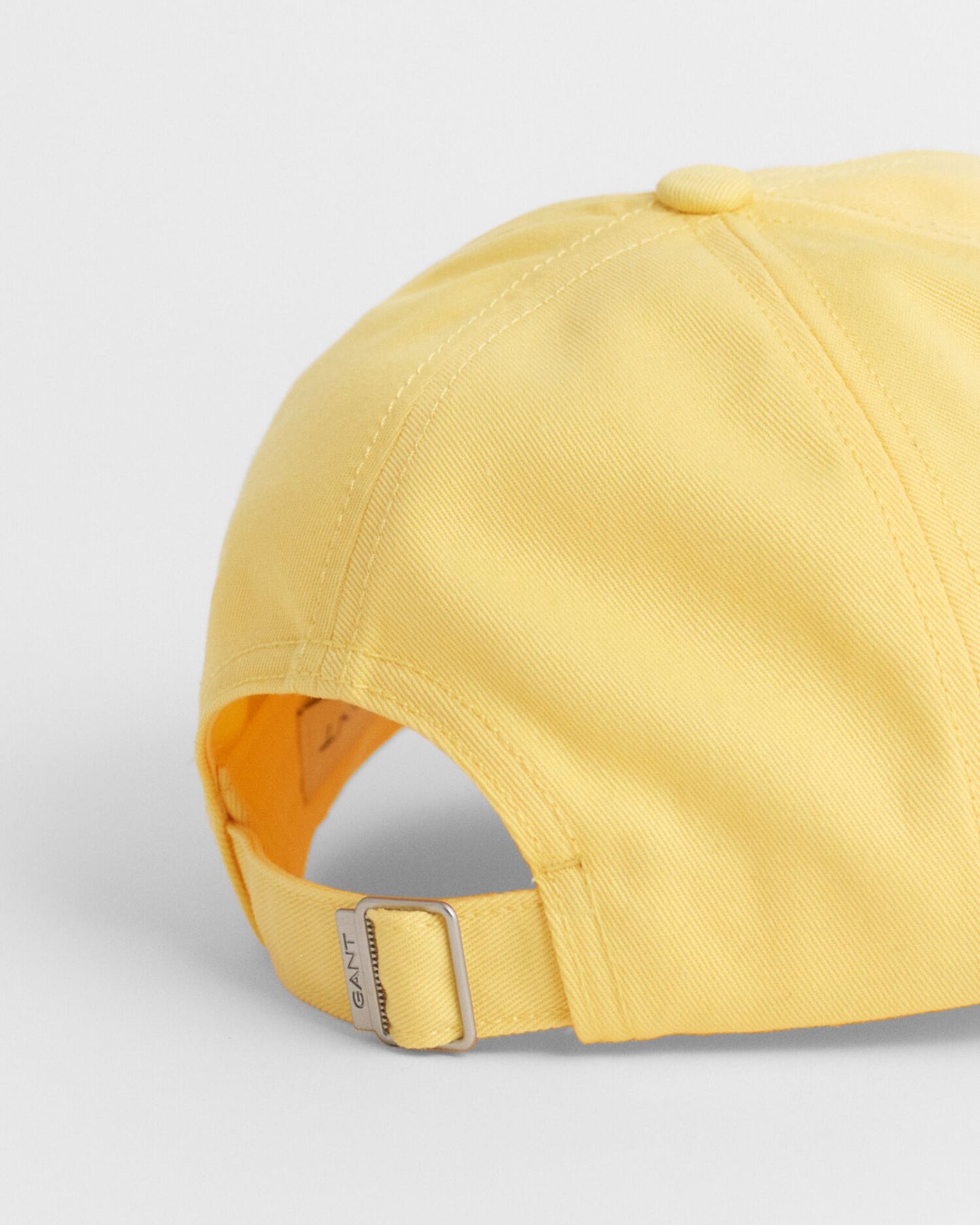 BANANA YELLOW
