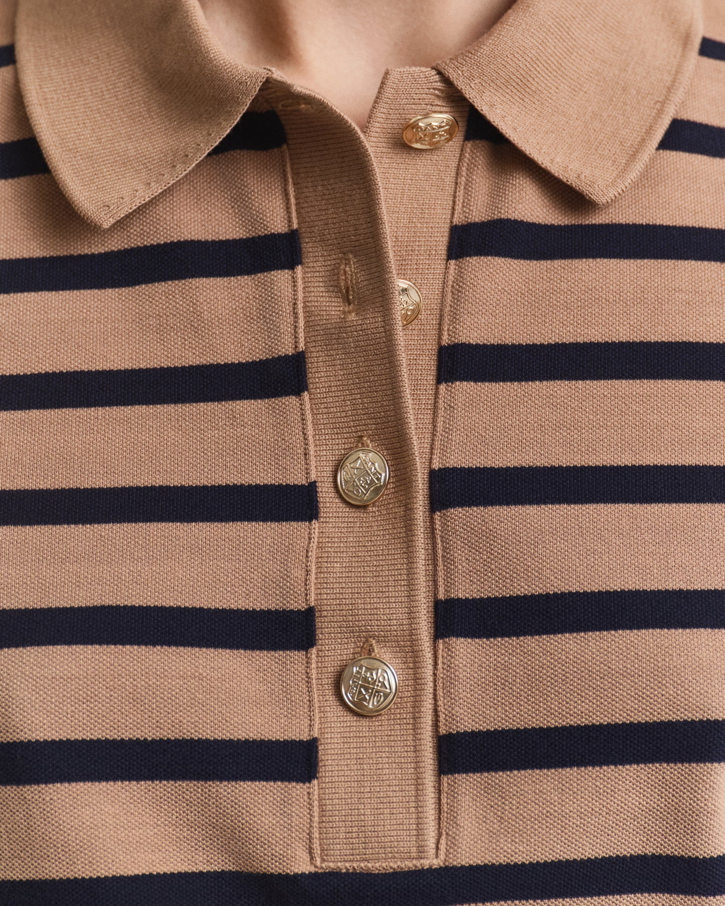 WARM KHAKI