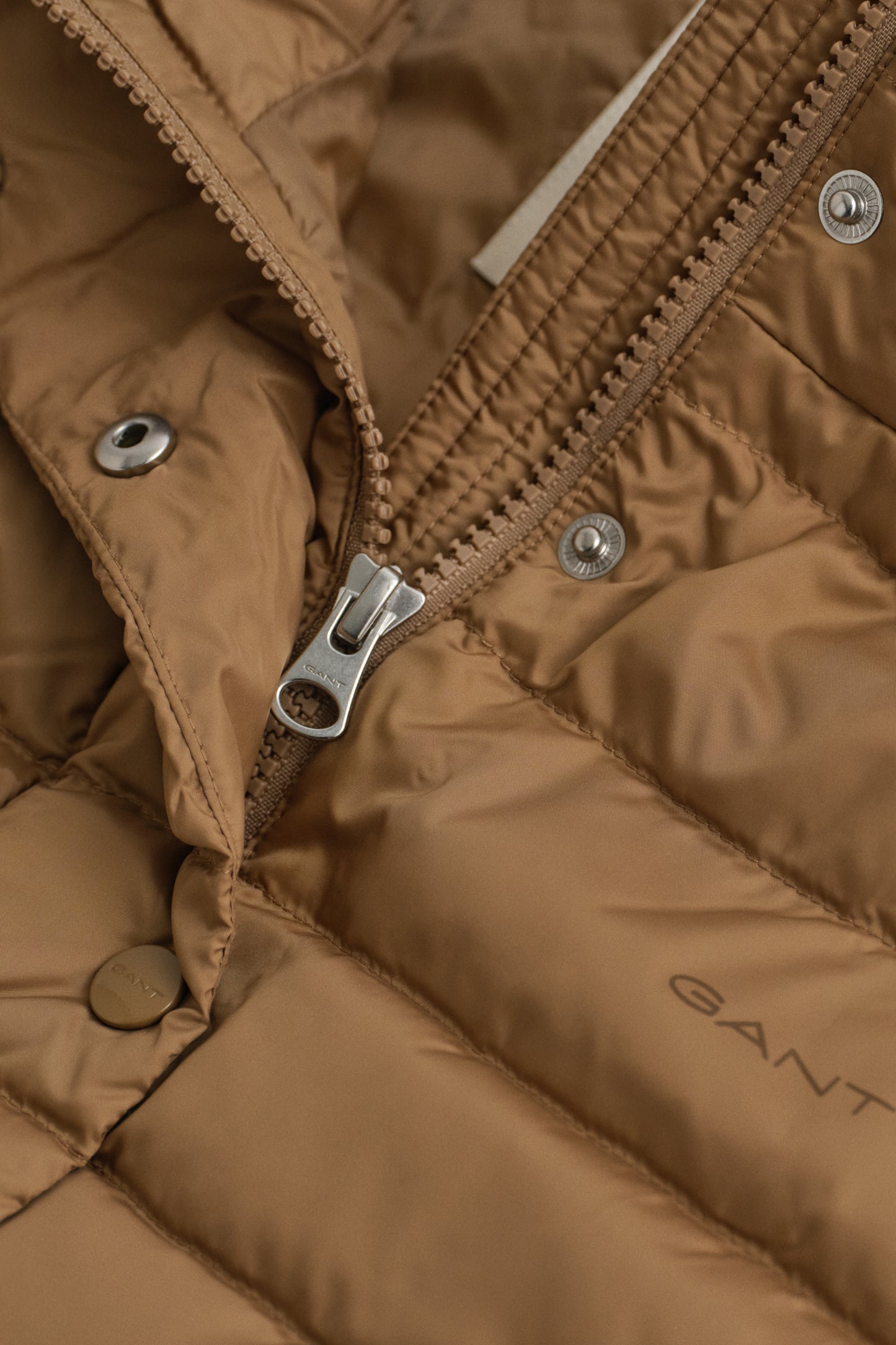 WARM KHAKI