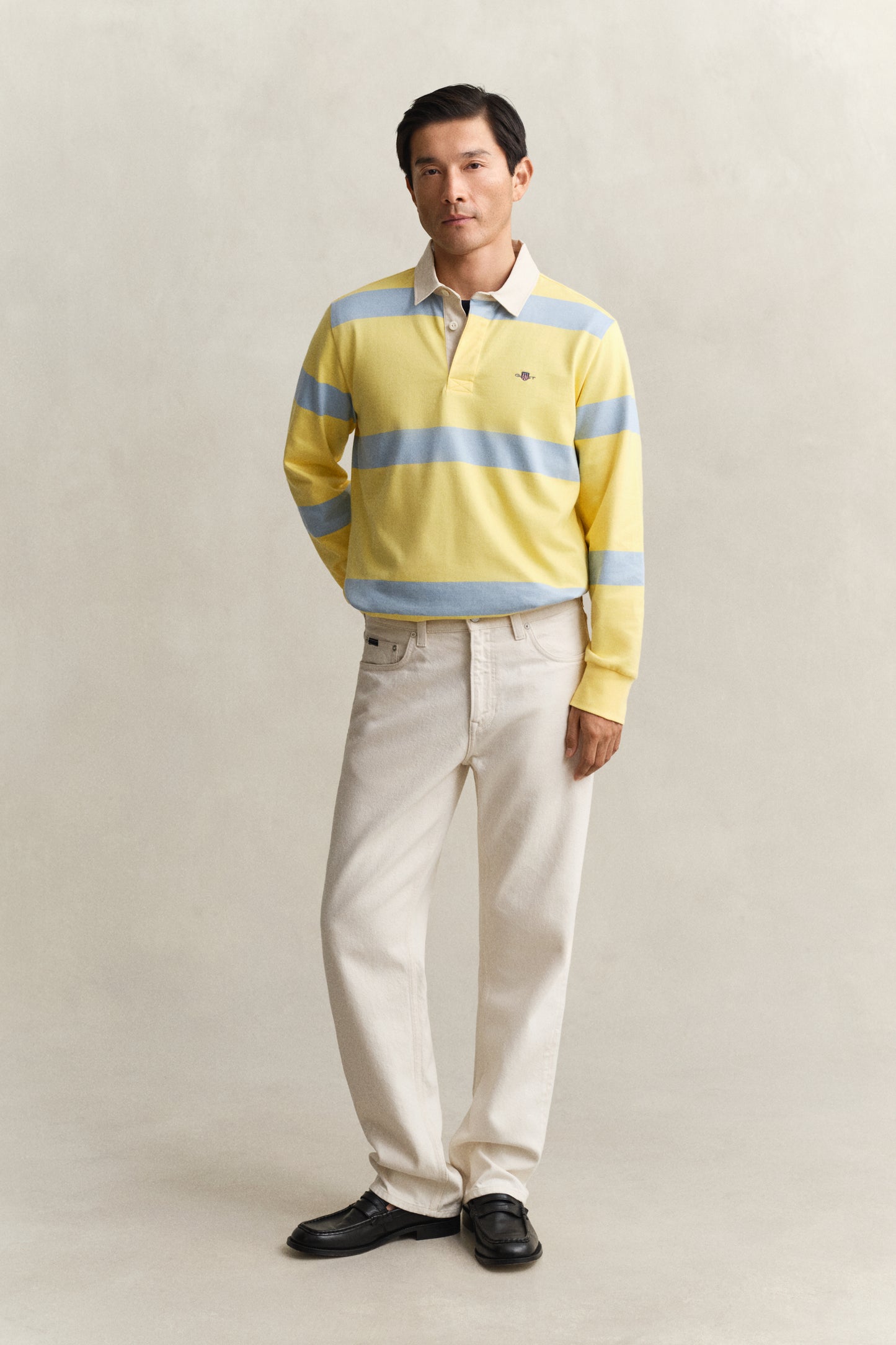 BANANA YELLOW